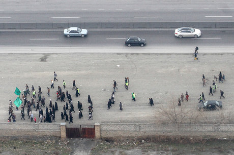 استقرار امکانات بهداشتی سیار در مسیر زائران پیاده رضوی